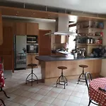 Au Perche Bed and Breakfast