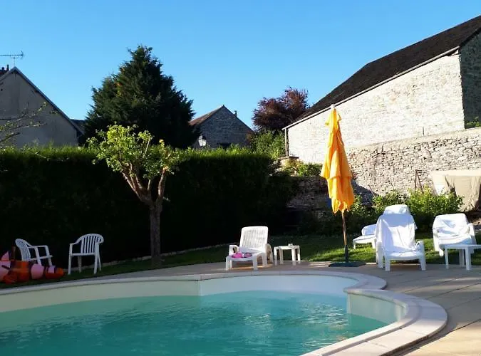 Bed & Breakfast Au Perche *