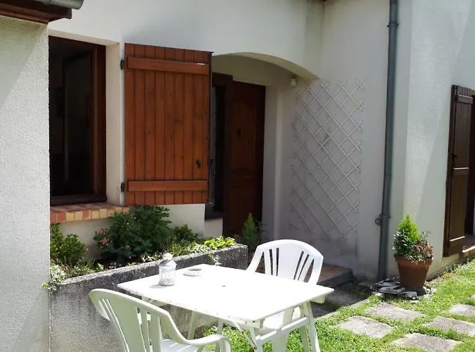 Bed & Breakfast Au Perche *