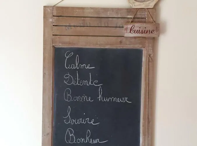 Au Perche Bed & Breakfast